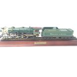 A Franklin Mint HO Crescent 4-6-2 Pacific Train -