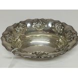 An art nouveau silver dish with Birmingham hallmar