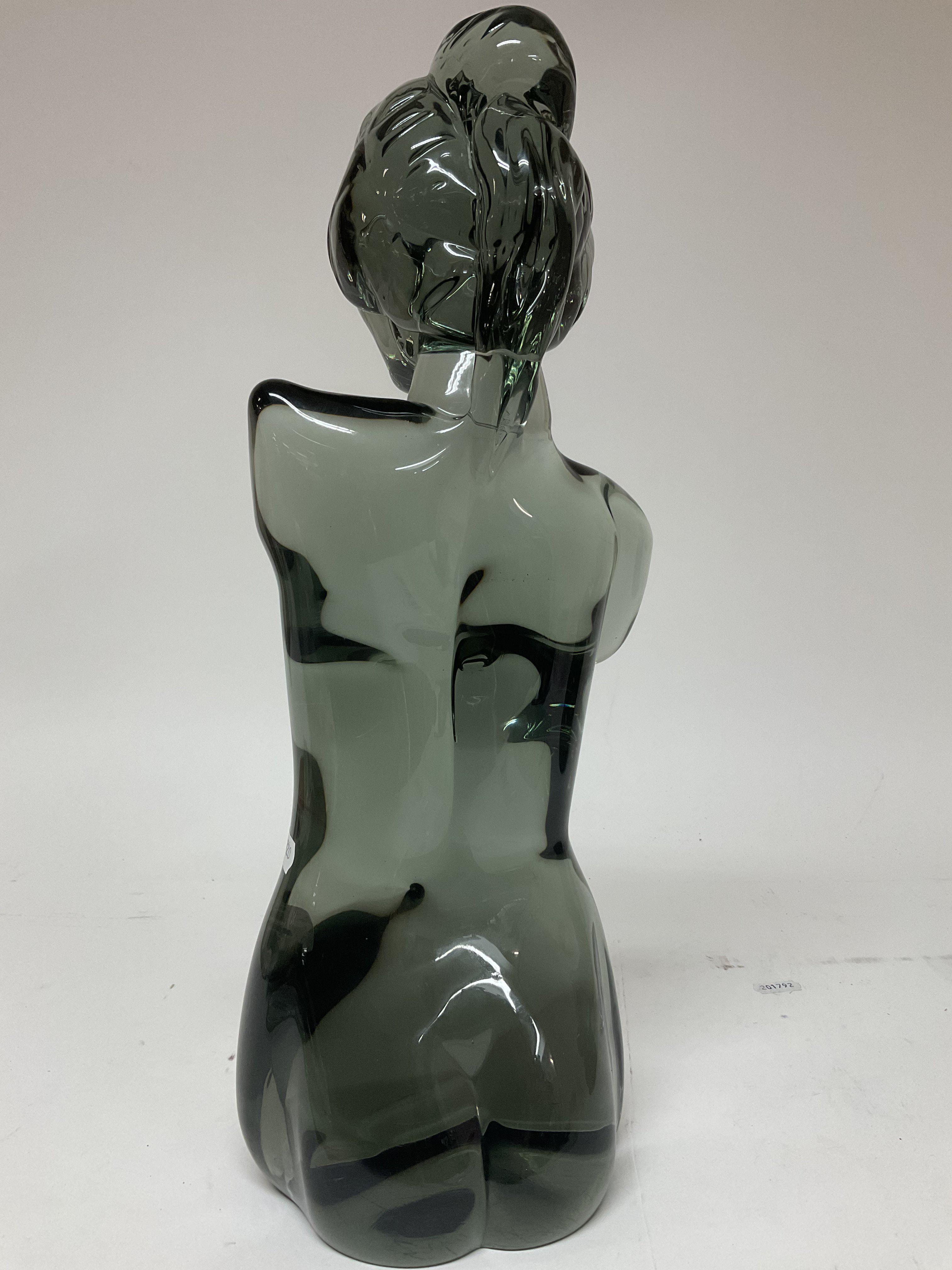 A Murano glass nude bust of a woman, c.1970, Indis - Image 4 of 8