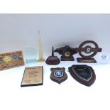 Collection of various plates and plaques from Tower of London Yeoman Warders. Provided with letter