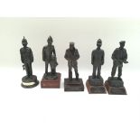 5 x resin figures from the Tower of London Yeoman Warders. Provided with letter of Authenticity.