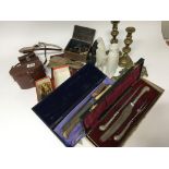 A collection of oddments cased carving sets with h