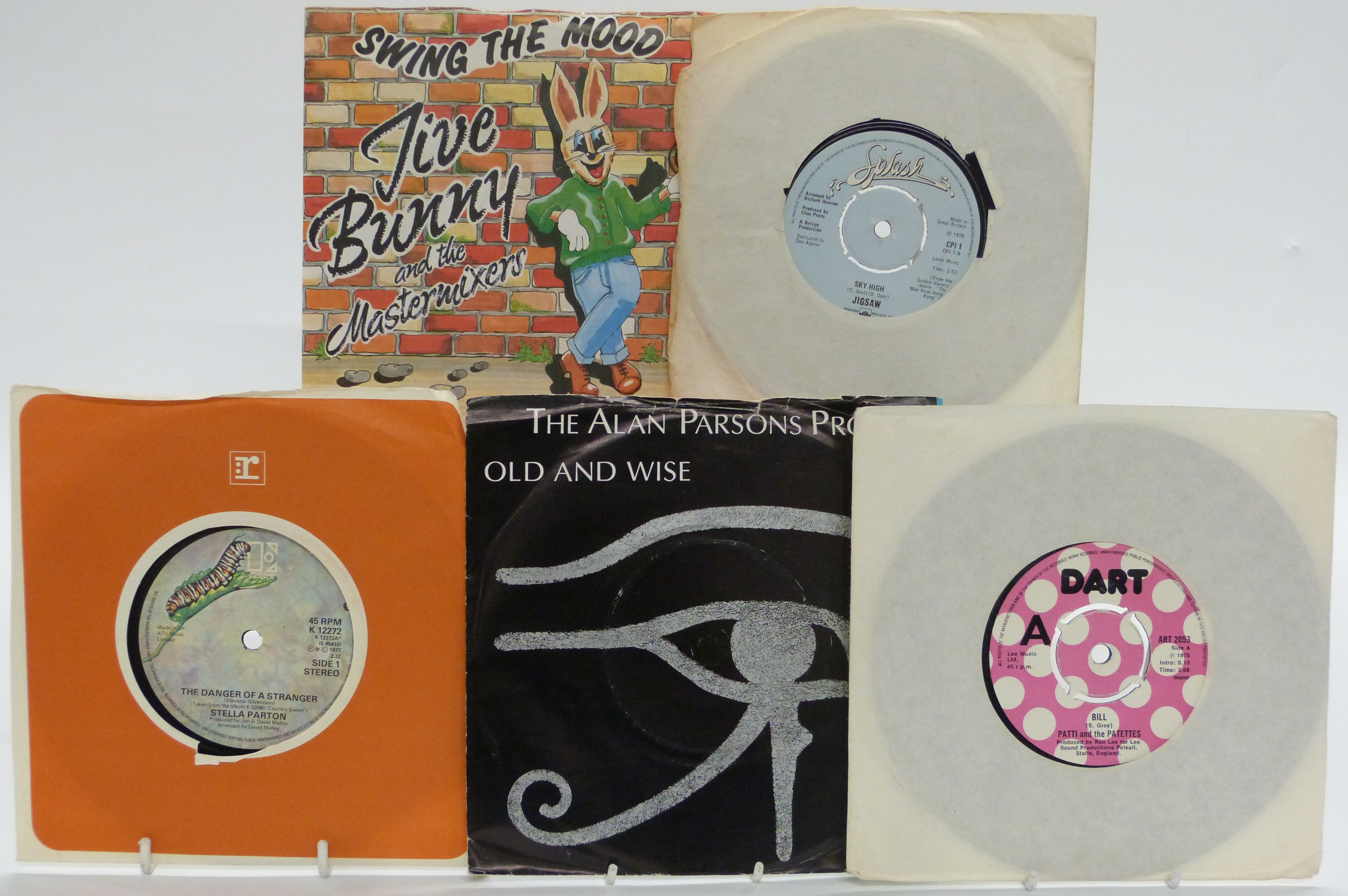 Approximately 300 singles mostly 1960s and 1970s