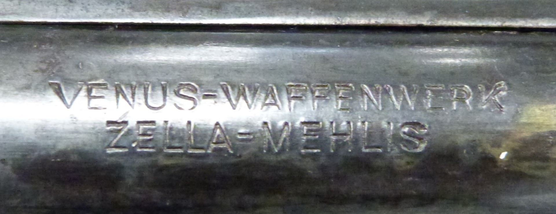 Tell Model 3 6 1/3mm air pistol with shaped and chequered Bakelite grip, inset maker's logo, top - Image 3 of 6