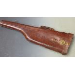 Leather leg of mutton gun case with brass lock, 79cm long.