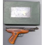 EMGE Zenit Luftepistole .177 air pistol with chequered wooden grips, inset maker's plaque and top