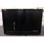 Sentry gun or ammunition safe/ cabinet 43x37x30cm.