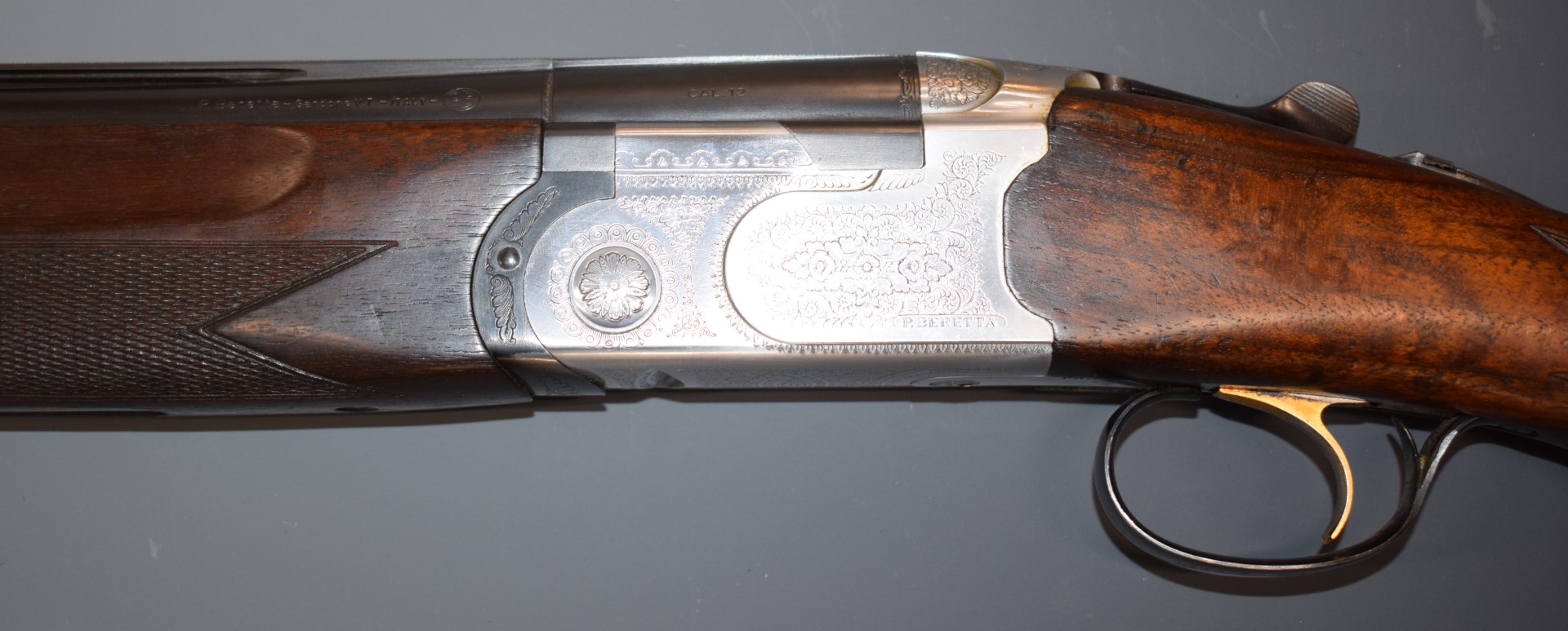 Beretta 686 Special 12 bore over and under ejector shotgun with with all over floral engraving, - Image 7 of 8