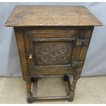 18th/19thC carved oak pot cupboard, W53 x D35 x H84cm