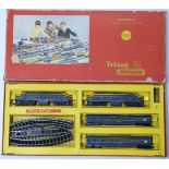 Tri-ang 00 gauge model railway train set, R3.V, in original box.