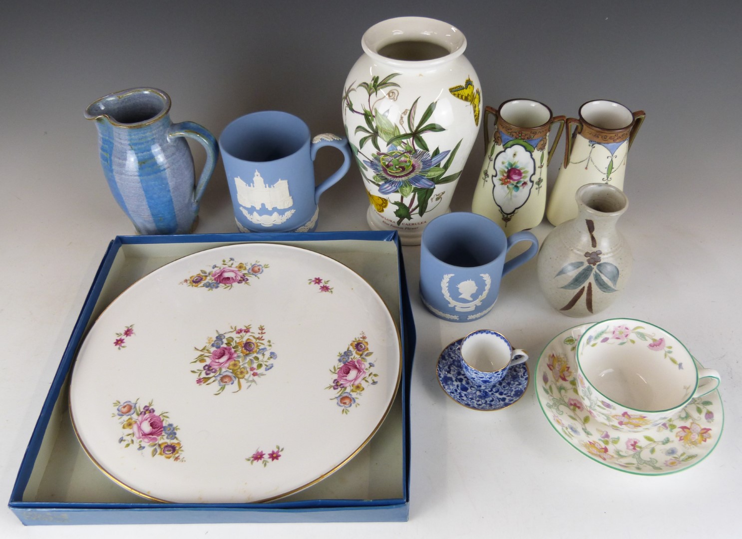 A collection of ceramics including Winchcombe Pottery salt pig, jug and further studio pottery,