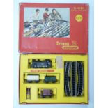 Tri-ang 00 gauge model railway goods train set, R3.R, in original box.