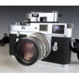 Leica M2 35mm rangefinder camera, serial number M2-976014, circa 1960, with Summicron 1:2/50 lens