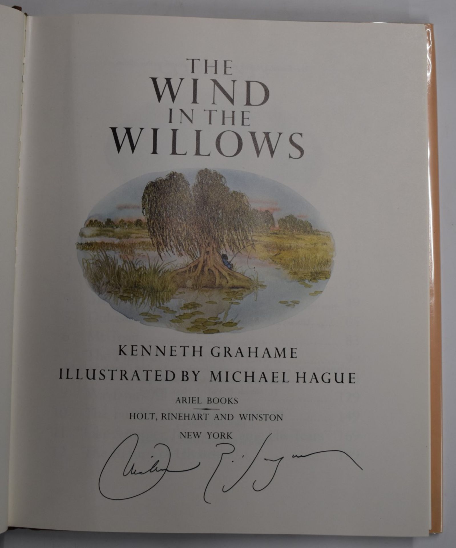 [Signed] The Wind In The Willows by Kenneth Grahame illustrated by Michael Hague, published Ariel - Image 3 of 4