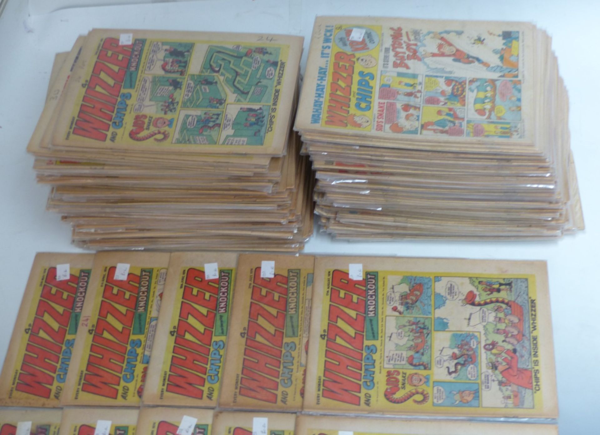 One-hundred-and-eighty-four Whizzer and Chips comics dating from 1974-1981. - Image 5 of 5