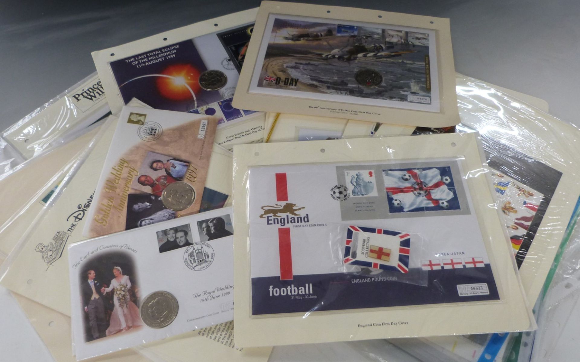 A collection of mint GB sheets and sets, presentation packs and first day covers, pre decimal/ - Image 3 of 5