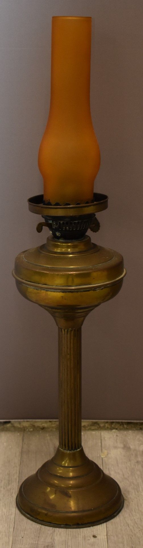 Copper samovar, Art Nouveau jug and a brass oil lamp, H66cm - Image 3 of 3