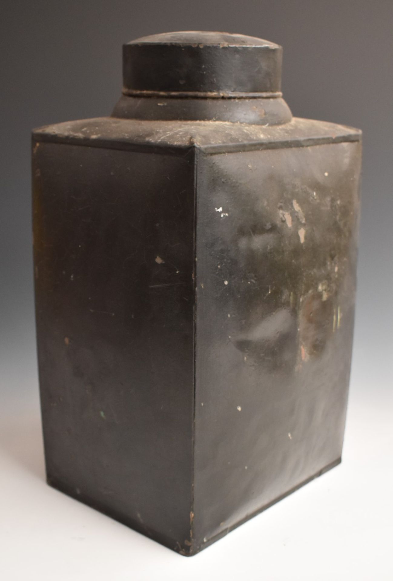 Toleware shop / haberdashery display tea canister, H 43cm - Image 2 of 3