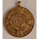 A cased 9ct gold Great Western Railway fob for fifteen years first aid efficiency, impressed