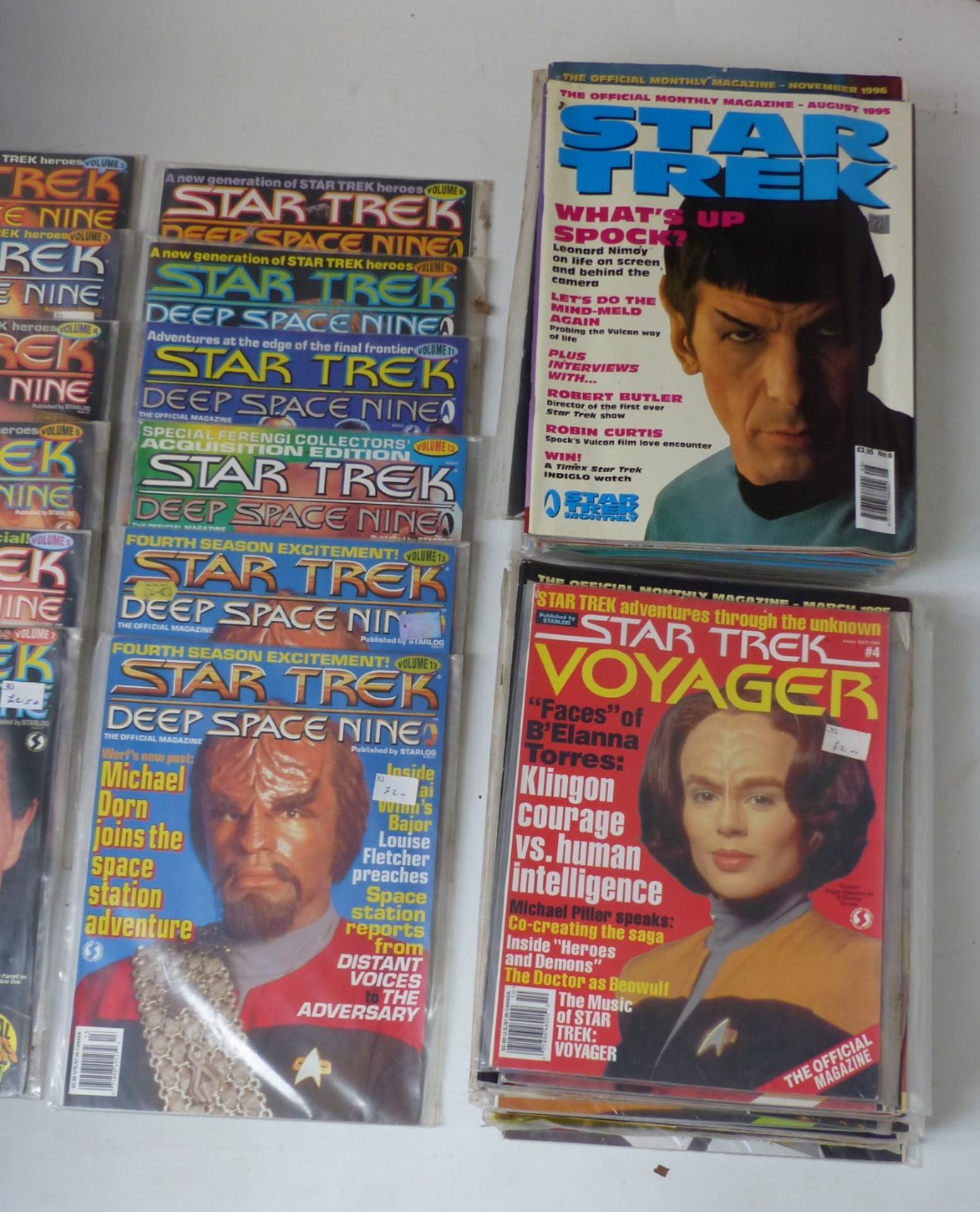 One-hundred Star Trek comics and magazines including Next Generation Magazine and Poster Magazine, - Image 3 of 4