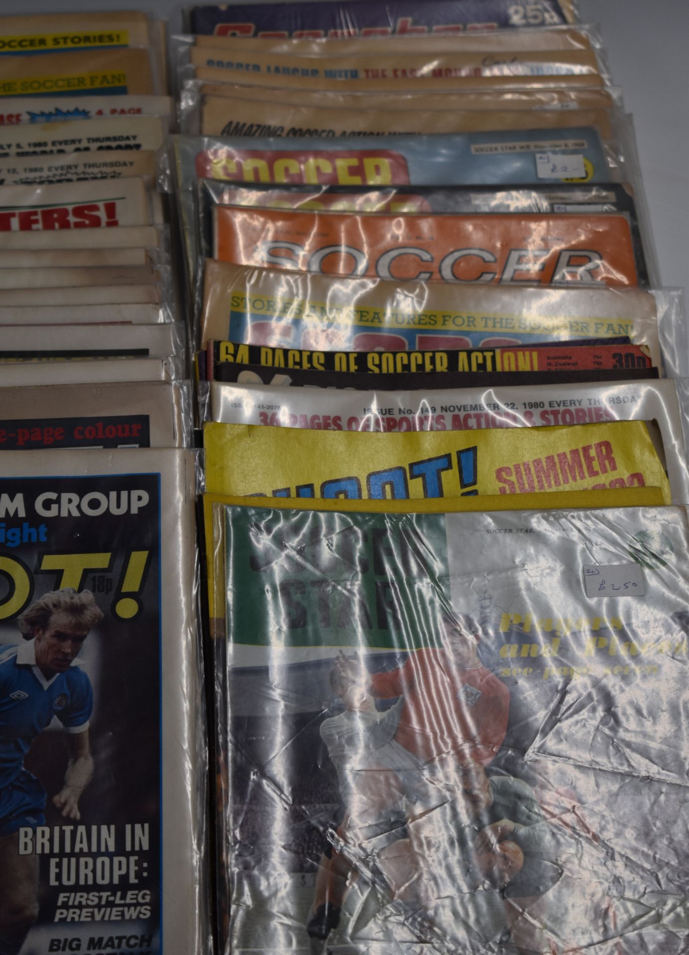 Fifty-five football related magazines comprising 32 Chares Buchan Football Magazine dating from - Image 4 of 4
