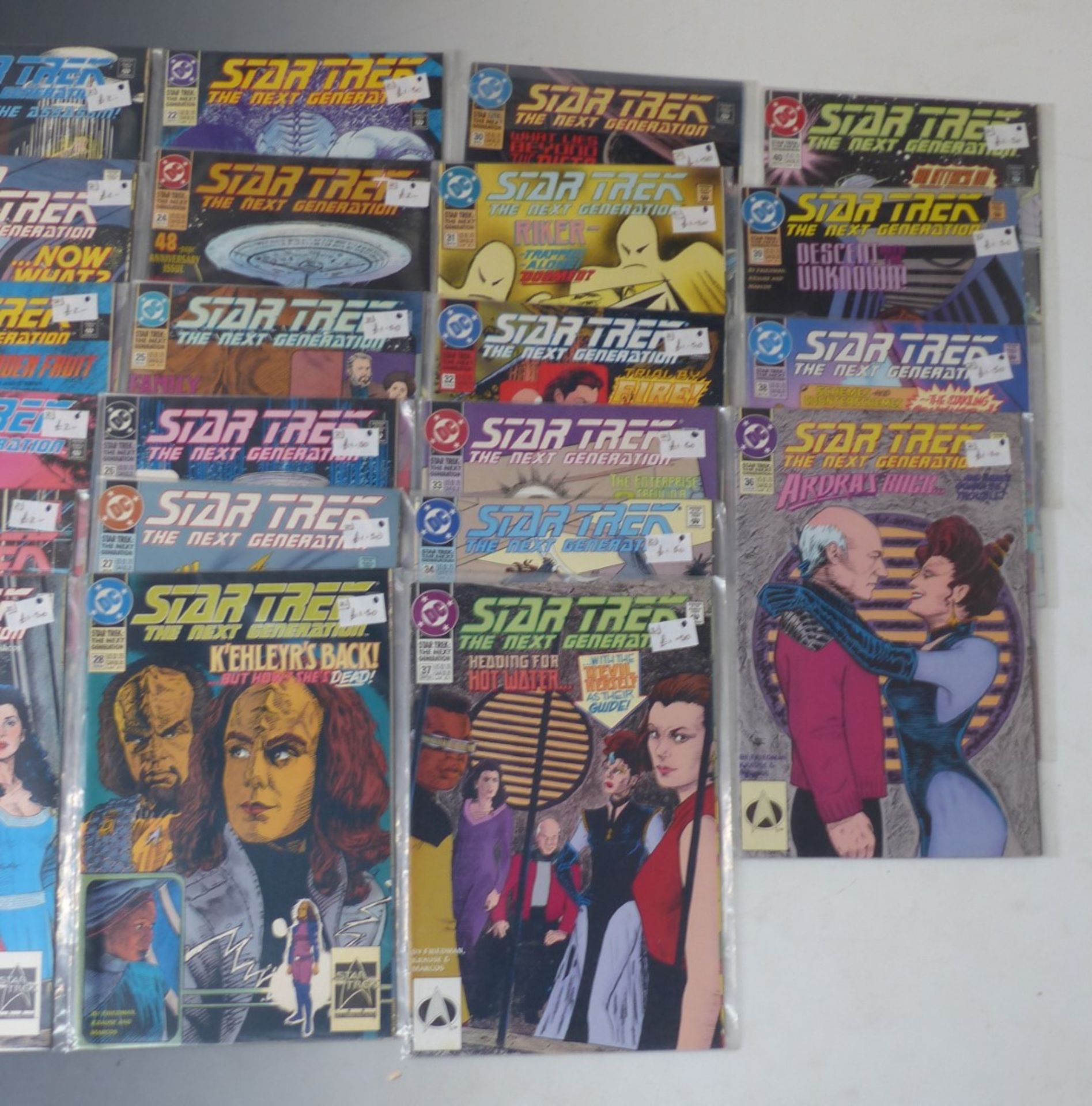 Thirty-two DC Star Trek The Next Generation comics. - Image 4 of 4