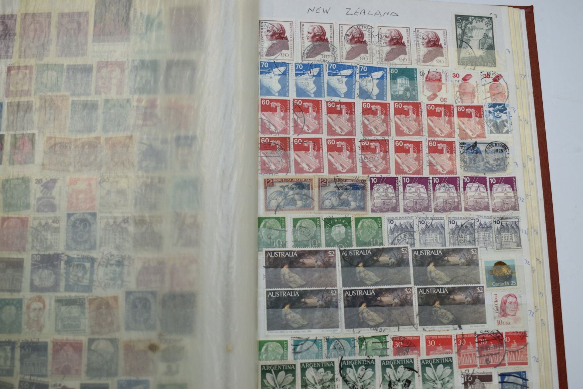 Two well filled stockbooks of mainly Argentina / Canada stamps - Image 3 of 3