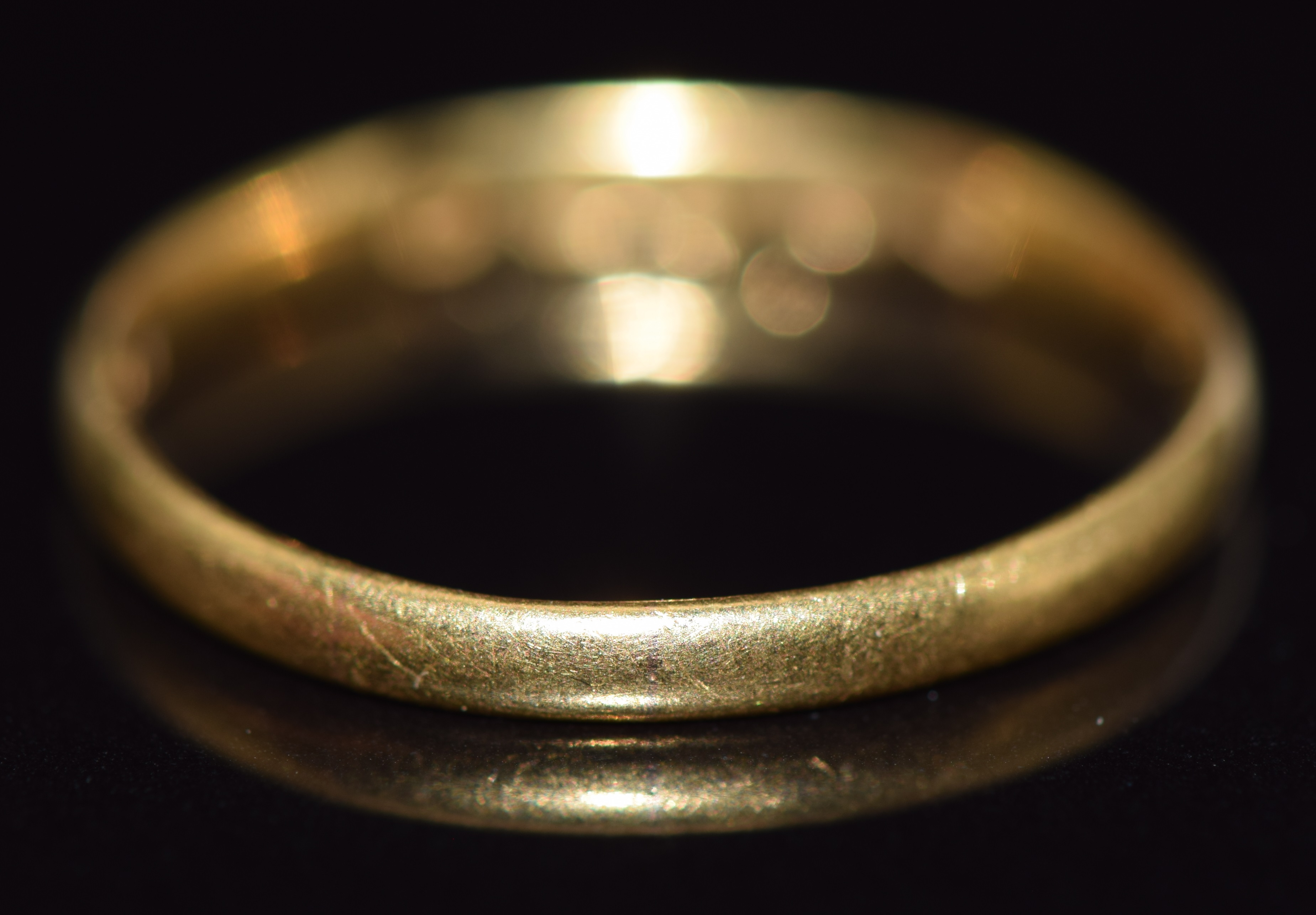 Victorian 22ct gold wedding band/ ring, 1.7g, size M