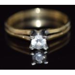 A 14k gold ring set with cubic zirconia, 2.3g, size O
