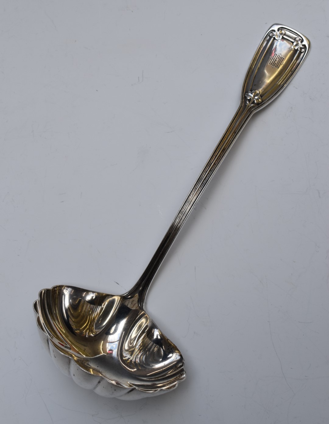 Tiffany & Co sterling silver ladle with scalloped bowl, length 28.5cm, weight 218g