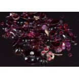 A collection of garnet cabochons, 43g