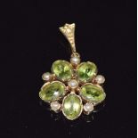 Edwardian pendant set with peridot and seed pearls, 2.3g