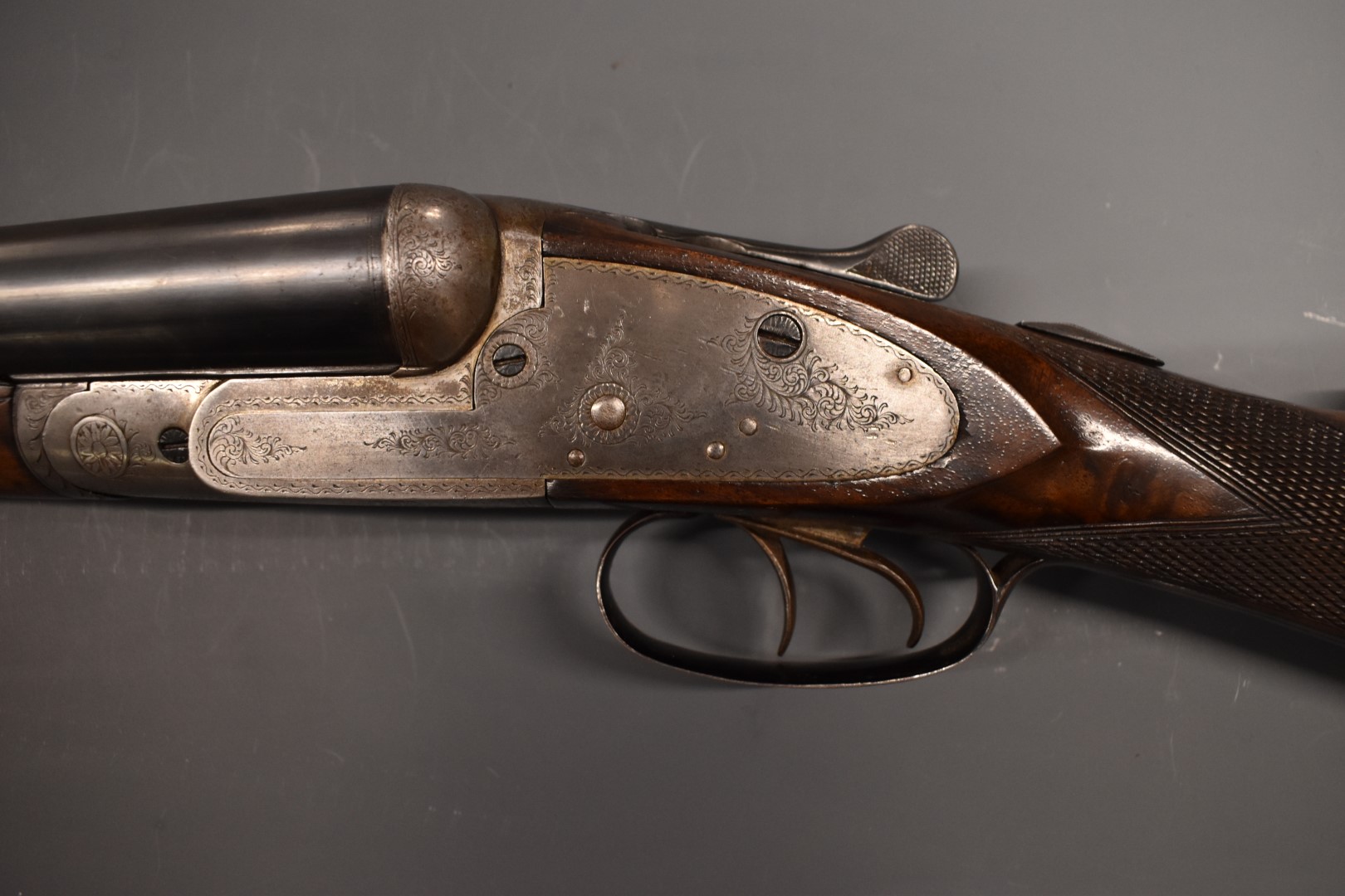 Charles Ryland & Co 12 bore sidelock side by side sidelock shotgun with engraving to the locks, - Image 7 of 11