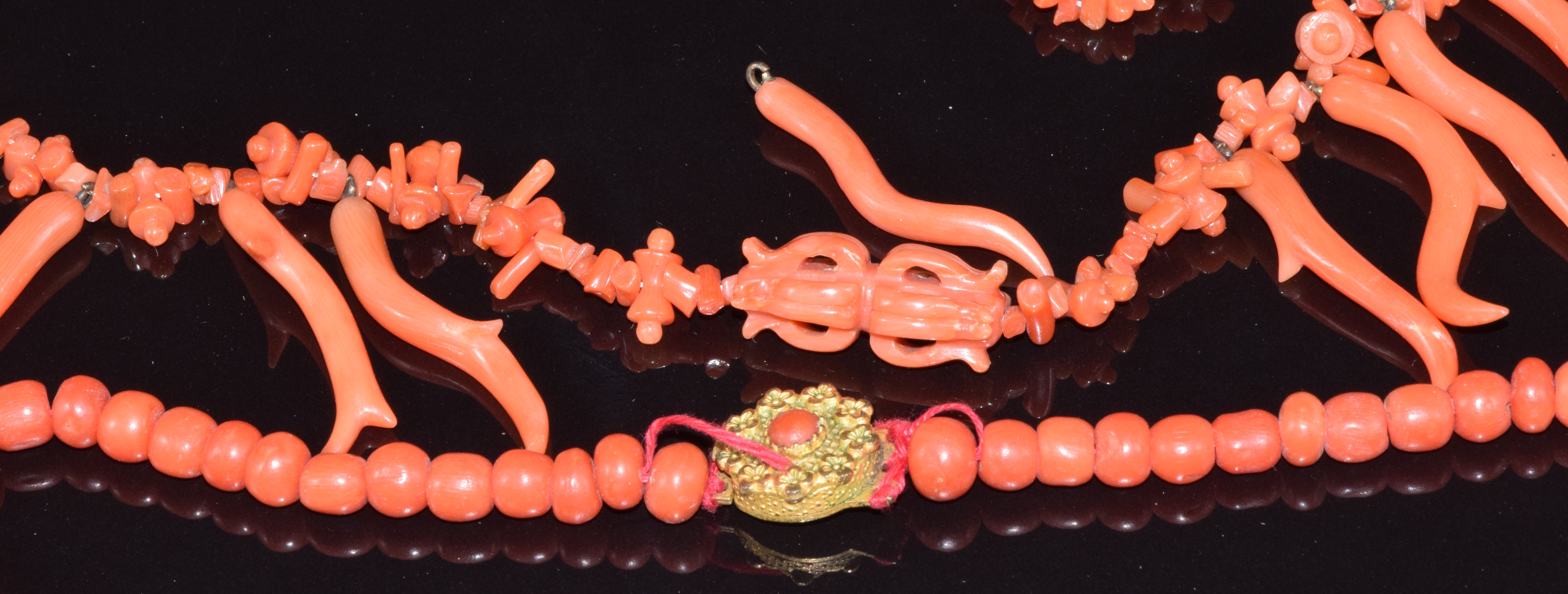 Two coral necklaces, one with a carved section and natural drops, 60g - Image 2 of 2