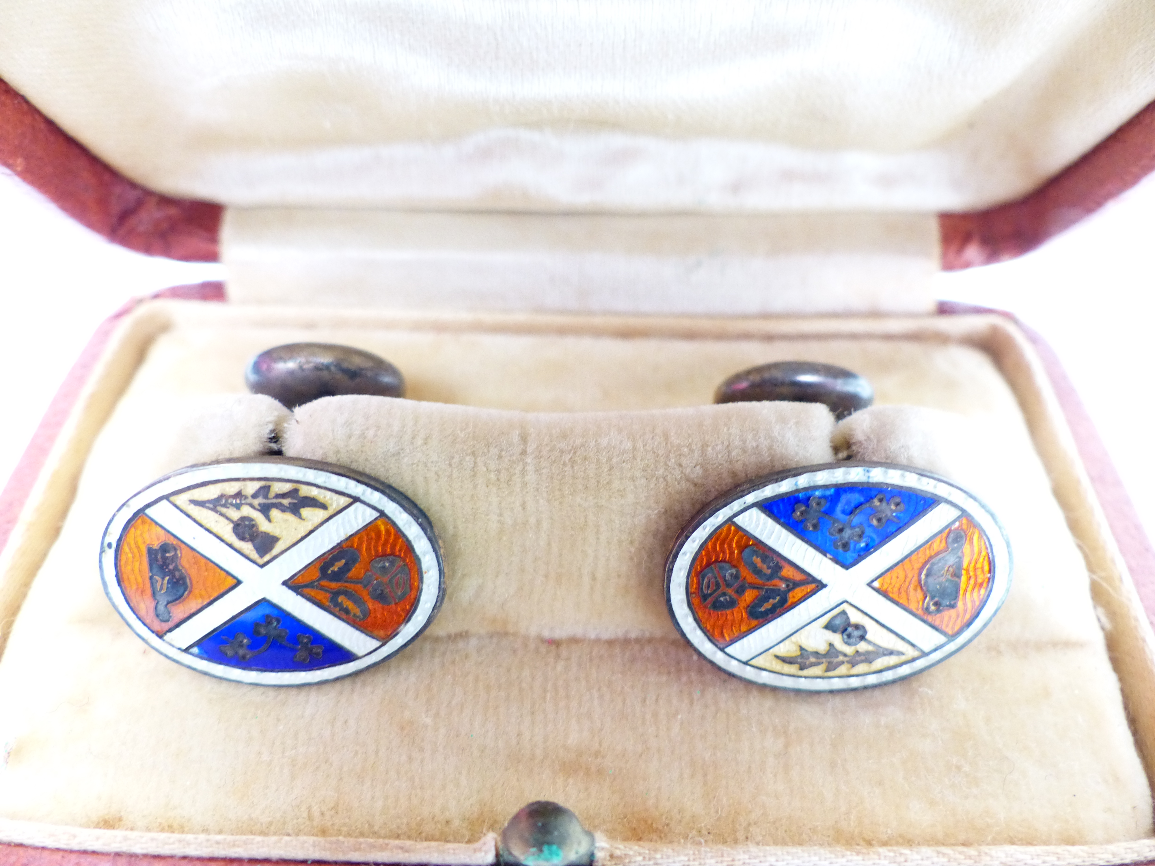 A pair of silver cufflinks set with enamel, an RAF brooch, and an RAF badge - Image 2 of 4