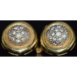 A pair of 18ct gold earrings set with cubic zirconia, 6.5g