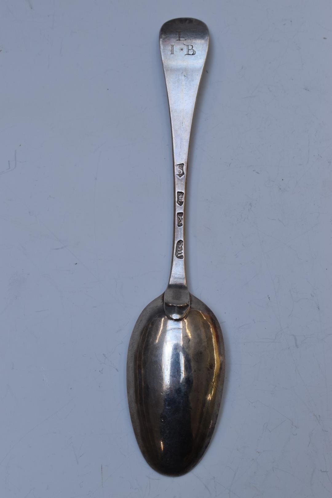 George II bottom hallmarked silver Hanoverian pattern table spoon, London 1733, maker William Soame, - Image 2 of 3