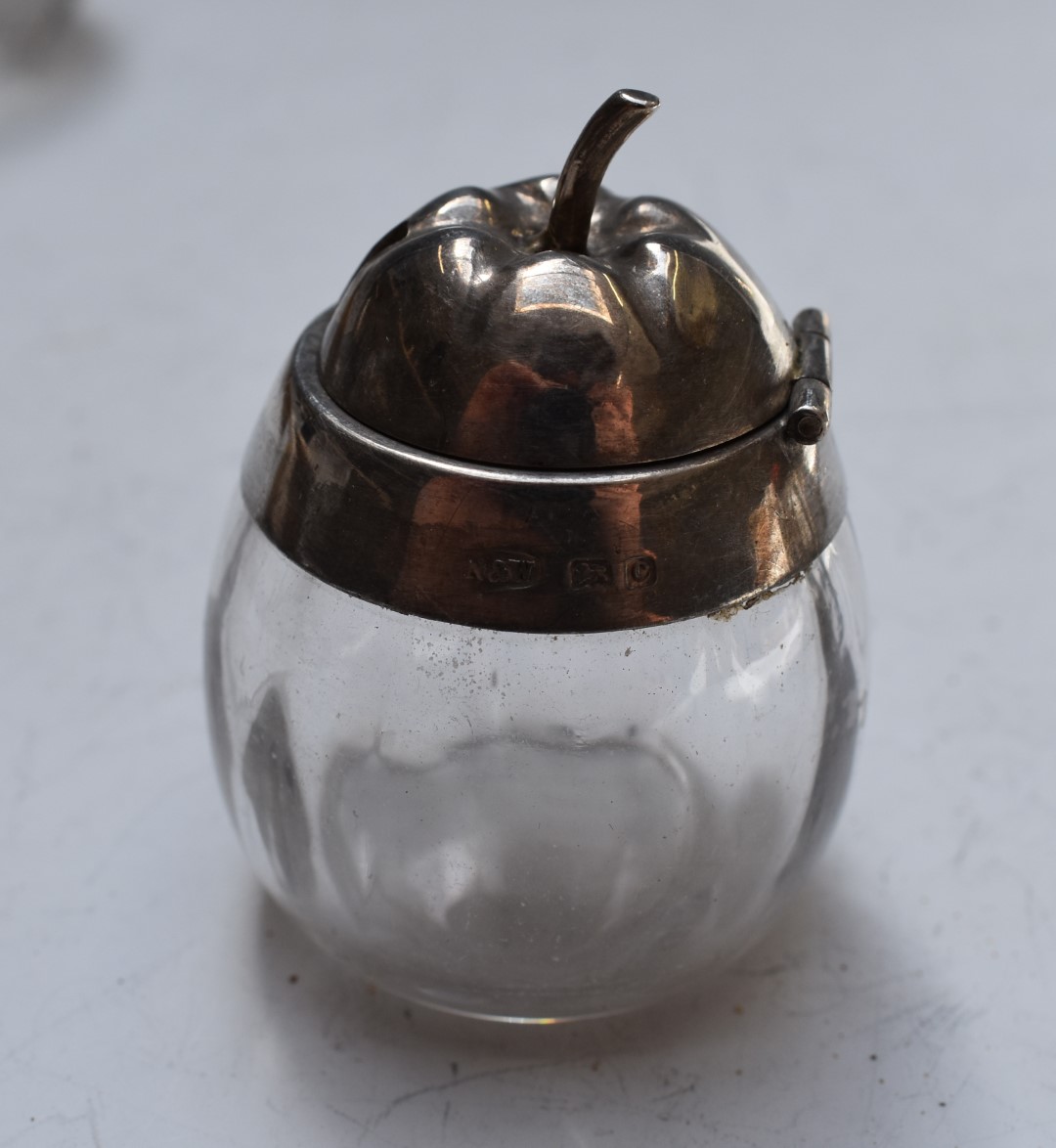 A collection of hallmarked silver dressing table items and silver mounted cut glass including a pair - Image 9 of 13