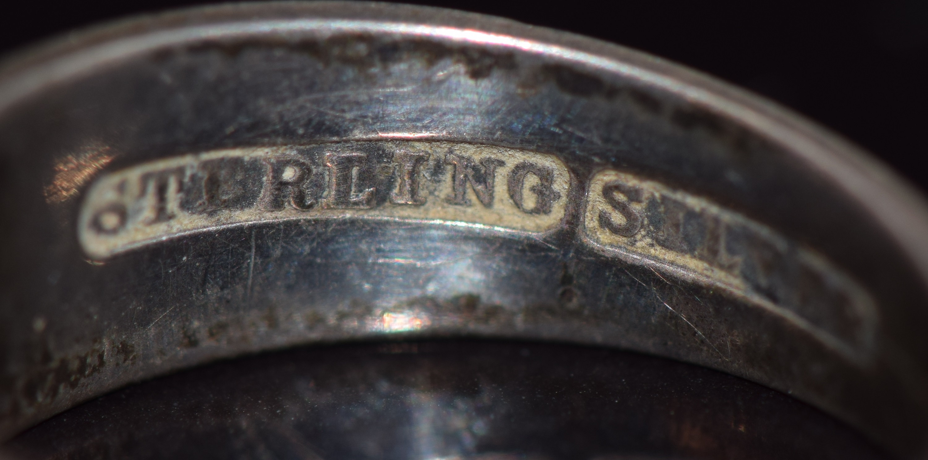 Two silver Mizpah rings, one Birmingham 1906, 3.9g, size J and M - Image 3 of 3