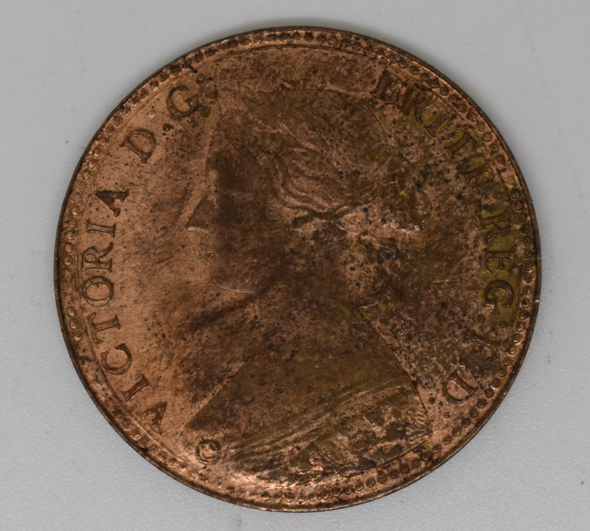 Queen Victoria 1860 young head bronze halfpenny, beaded borders, EF with lustre - Image 2 of 2
