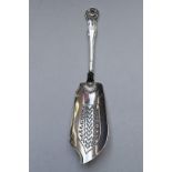 William IV hallmarked silver fish server or slice with pierced decoration, London 1830, maker