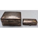 Hallmarked silver cigarette box (W10 x D8 x H4.5cm) and hallmarked silver cased cheroot holder (W8 x