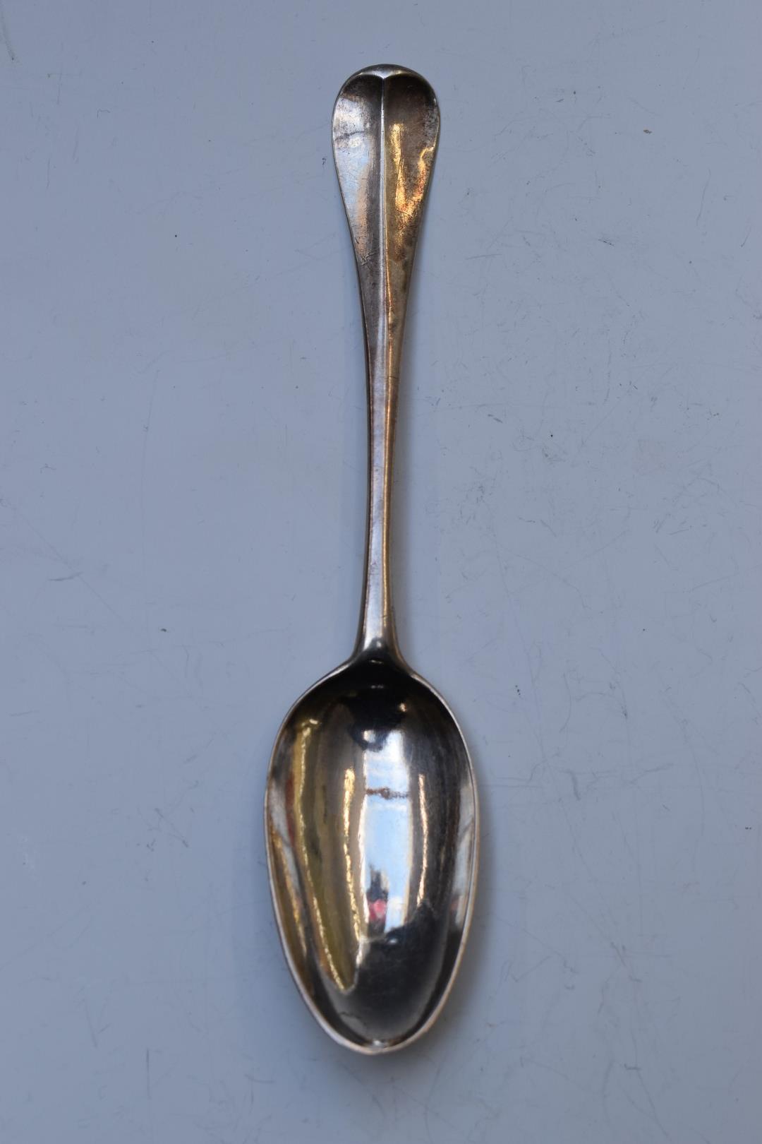 George II bottom hallmarked silver Hanoverian pattern table spoon, London 1733, maker William Soame,