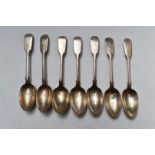 Victorian set of seven fiddle pattern hallmarked silver teaspoons, London 1855, maker William Robert