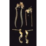 Three pairs of 9ct gold earrings, 2.3g