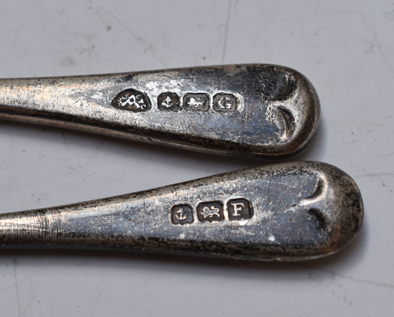 Hallmarked silver mounted dressing table items comprising hand mirror, two brushes and comb, - Image 8 of 8