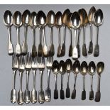 19thC Harlequin canteen of fiddle pattern hallmarked silver cutlery comprising fifteen dessert