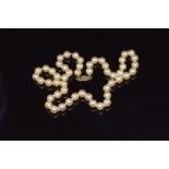 A single strand of cultured pearls with 9ct gold clasp