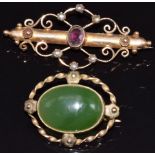 Edwardian 9ct gold brooch set with amethyst and seed pearls, Birmingham 1909, 2.9g and a 9ct gold