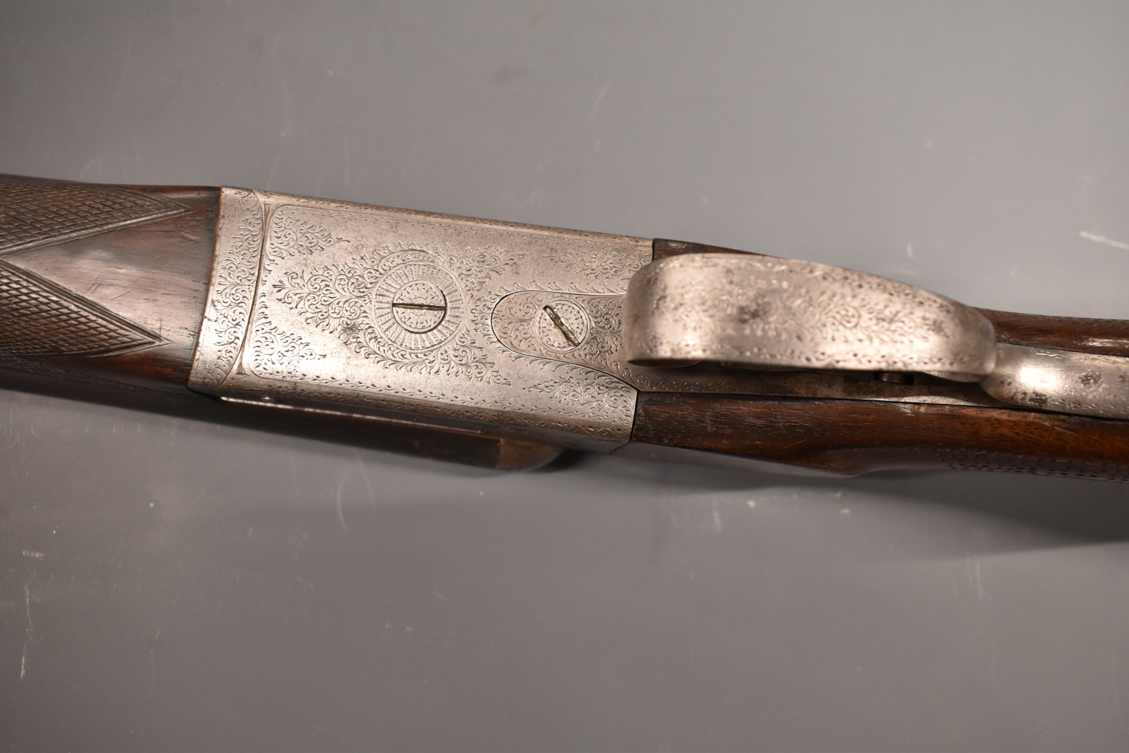 Herbert E Pollard & Co of Worcester 16 bore side by side shotgun with scrolling engraving to the - Image 10 of 11